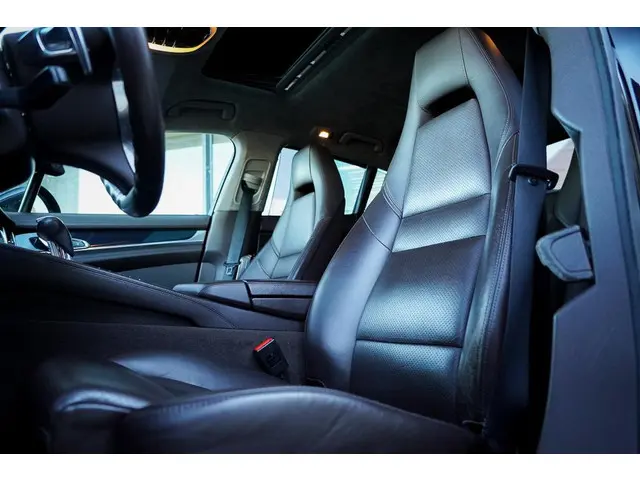 Porsche Panamera 3.0 4S 2013 Benzine 2