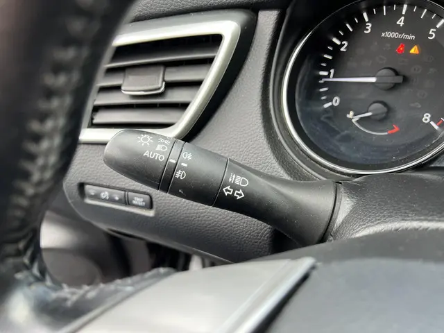 Nissan QASHQAI 1.2 Tekna 2015 Benzine 33