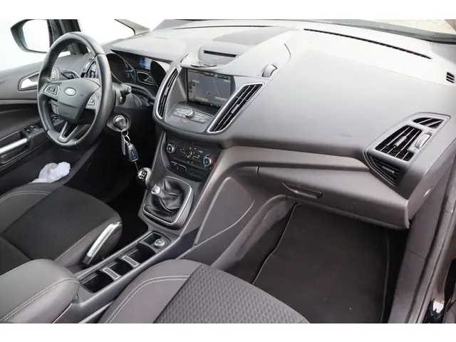 Ford C-MAX 1.0 Trend 2016 Benzine 17
