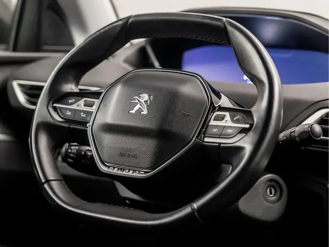 Peugeot 5008 1.2 PureTech Sport 7 Persoons 2017 Benzine 16