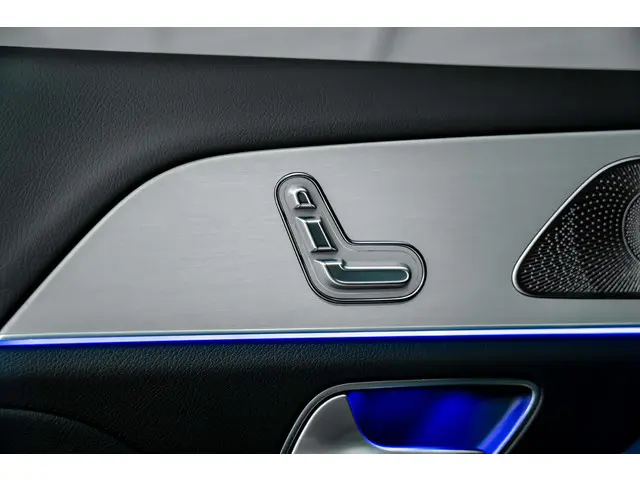 Mercedes-Benz GLE 450 2023 Benzine 46