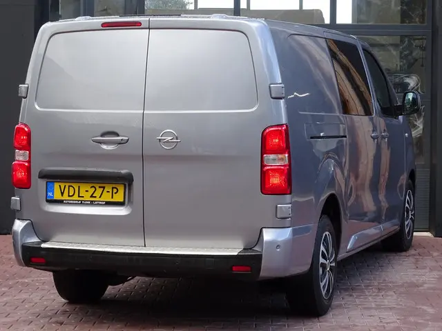 Opel Vivaro 2.0 CDTI L3H1 DC Edition 2019 Diesel 6