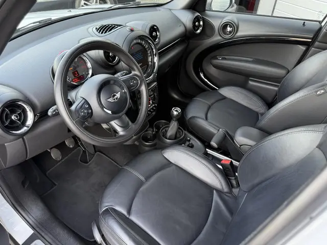 MINI Countryman Mini 1.6 Cooper Chili 2016 Benzine 2