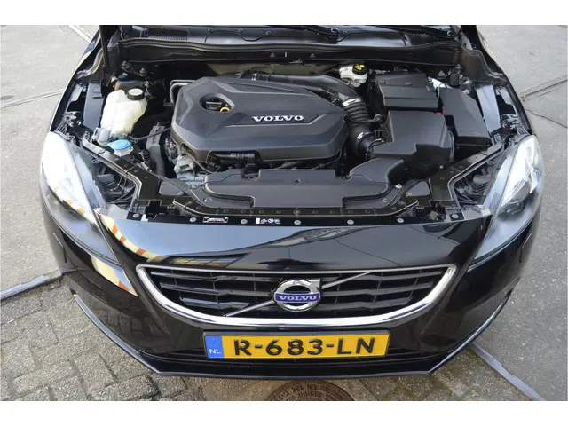 Volvo V40 1.6 T2 Momentum 2014 Benzine 6