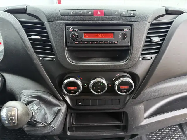 Iveco Daily 35S14 2.3 2019 Diesel 18