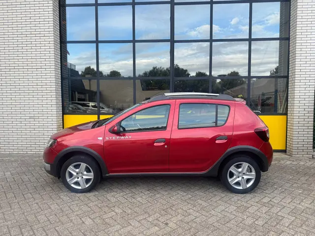 Dacia Sandero Stepway 0.9 TCe Lauréate 2013 Benzine 2
