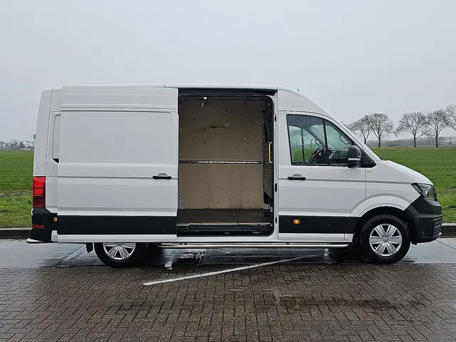 Volkswagen Crafter 2.0 2024 Diesel 13