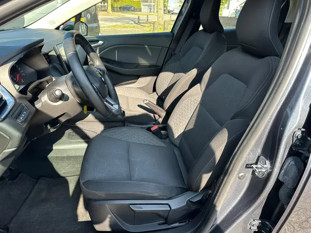 Renault Clio 1.0 TCe Intens 2022 Benzine 11
