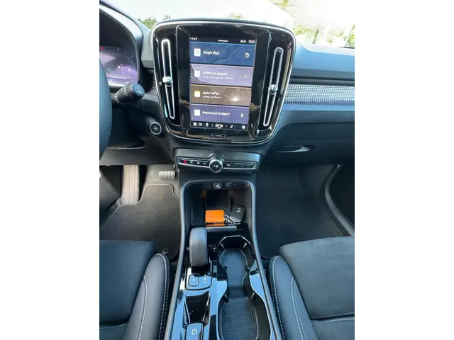 Volvo XC40 2.0 B4 Plus Dark 2024 Hybride Benzine 10