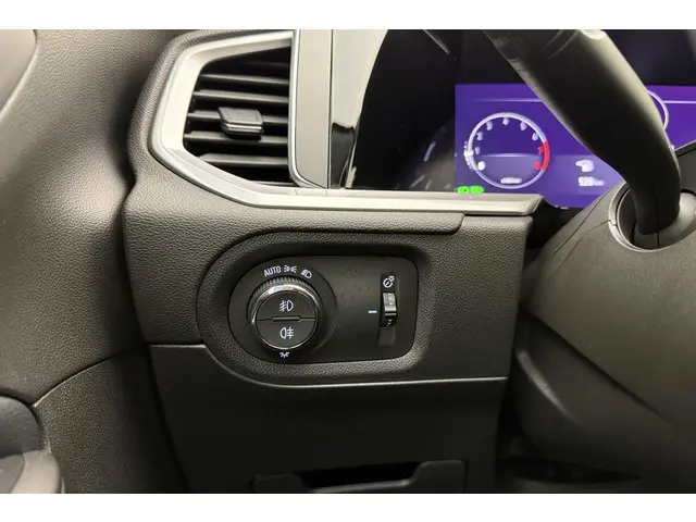 Opel Grandland 1.2 Turbo Ultimate 2024 Benzine 26