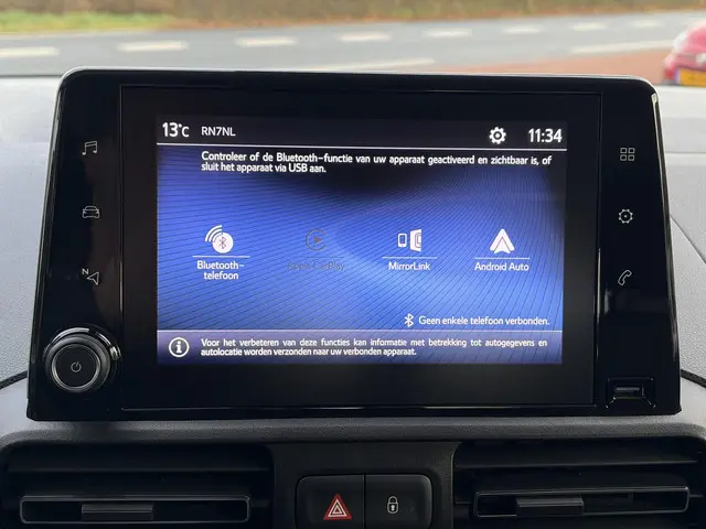 Toyota ProAce CITY Verso 1.2 Turbo Live 2024 Benzine 28