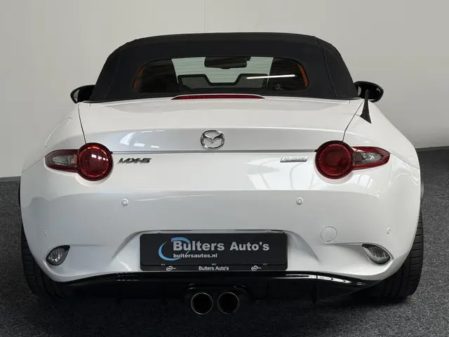 Mazda MX-5 2.0 SkyActiv-G 184pk GT-M 2018 Benzine 36