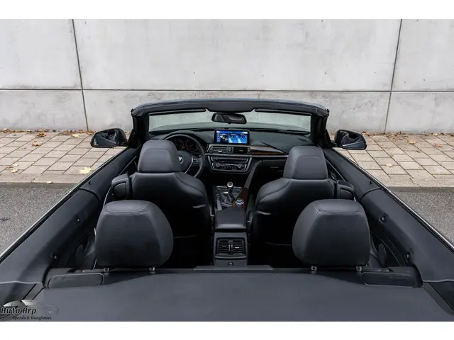 BMW 4 Serie Cabrio 428i 2014 Benzine 30