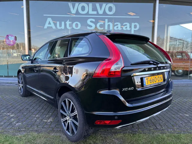 Volvo XC60 2.0 T5 FWD Summum Automaat 2015 Benzine 3