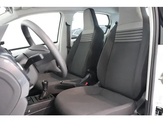 Volkswagen up! 1.0 2021 Benzine 7