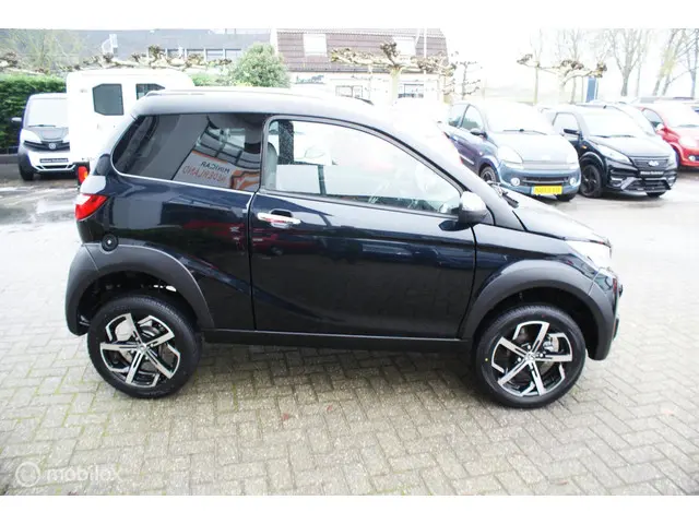 Aixam Crossover Brommobiel Premium 2024 Diesel 5