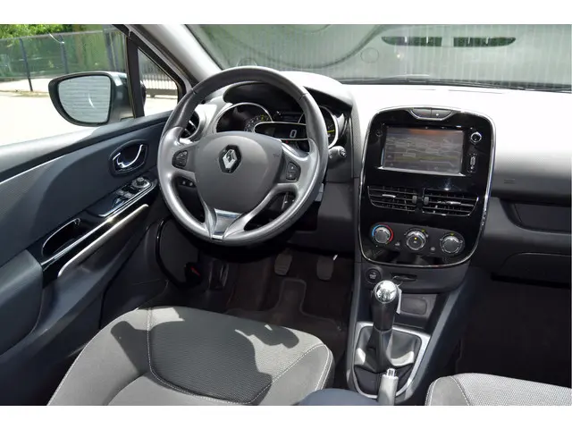 Renault Clio 0.9 TCe ECO Night&Day 2014 Benzine 15