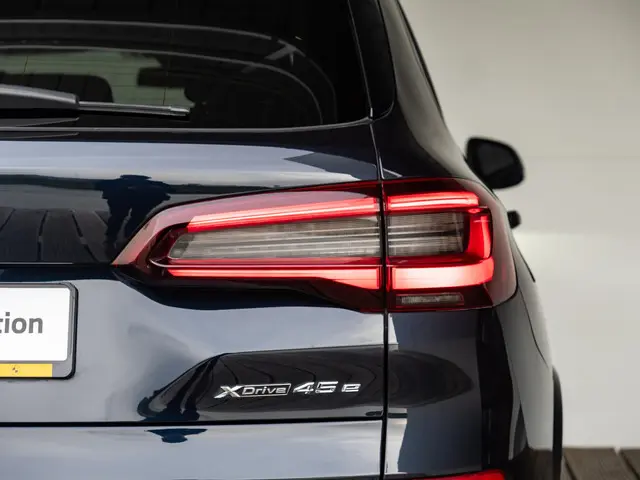 BMW X5 xDrive45e 2021 Hybride Benzine 47