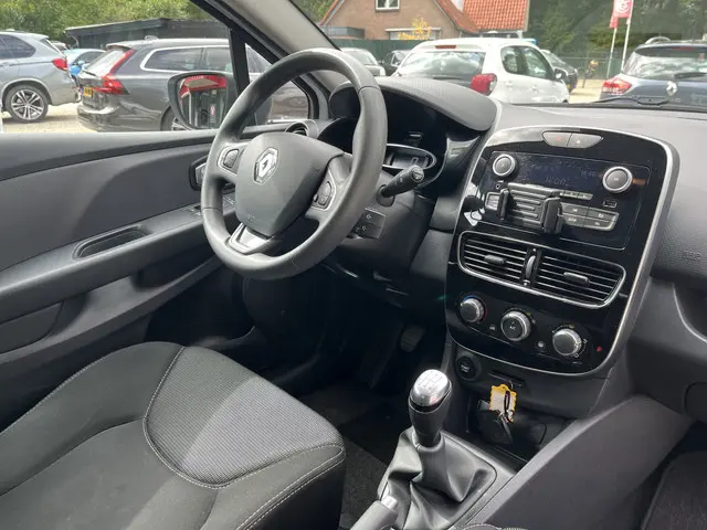 Renault Clio 0.9 TCe Life Inclusief Beurt 2018 Benzine 7