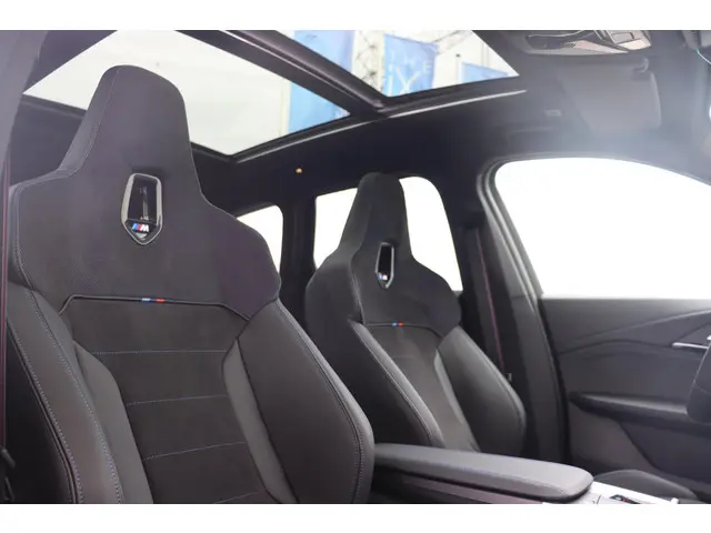 BMW X1 xDrive25e 2025 Hybride Benzine 11