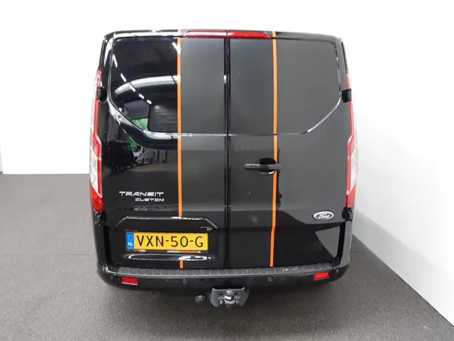 Ford Transit Custom 320 2.0 TDCI L2H1 Sport 2023 Diesel 7