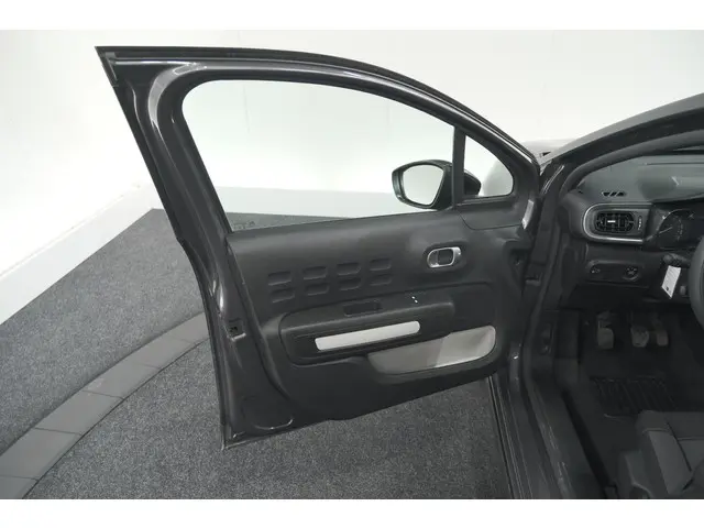 Citroën C3 PureTech 82 Business 2022 Benzine 58