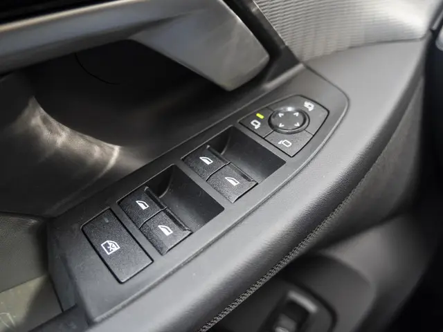BMW 5 Serie Sedan 520i 2025 Benzine 14