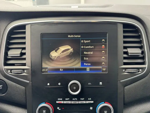 Renault Mégane 1.2 TCe Bose 2016 Benzine 26