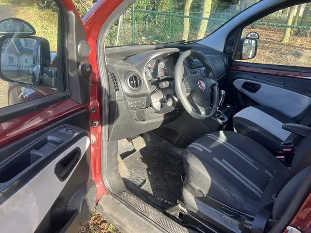 Fiat Fiorino 1.3 MJ SX automaat 2015 Diesel 3