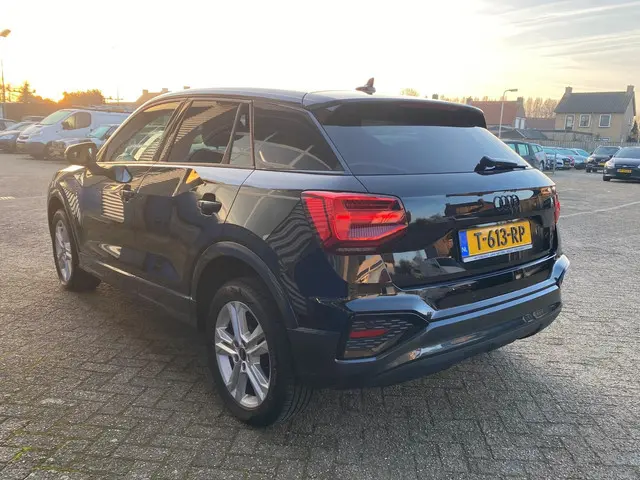 Audi Q2 35 TFSI Advanced edition 2023 Benzine 5