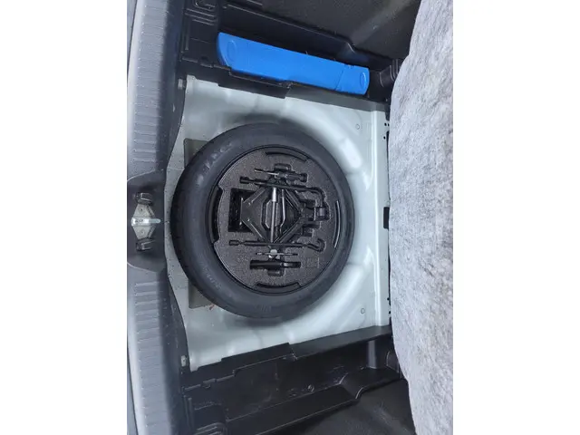 Kia cee'd 1.6 GDI Super Pack/vol opties 2014 Benzine 41