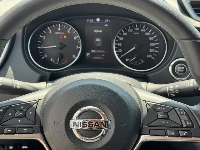 Nissan QASHQAI 1.3 DIG-T Premium Edition 2021 Benzine 23