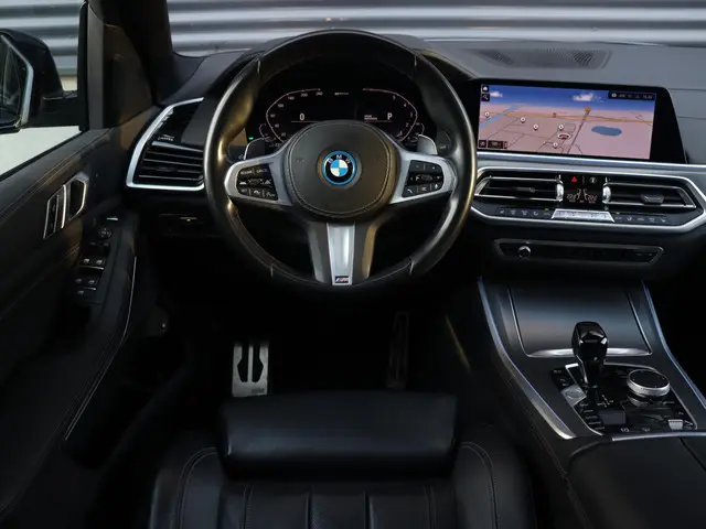 BMW X5 xDrive45e 2022 Hybride Benzine 9