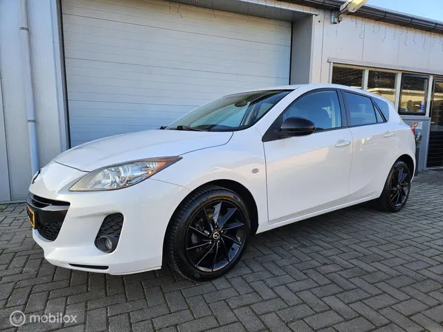 Mazda 3 1.6 TS Sport zeer netjes!! 2013 Benzine 2