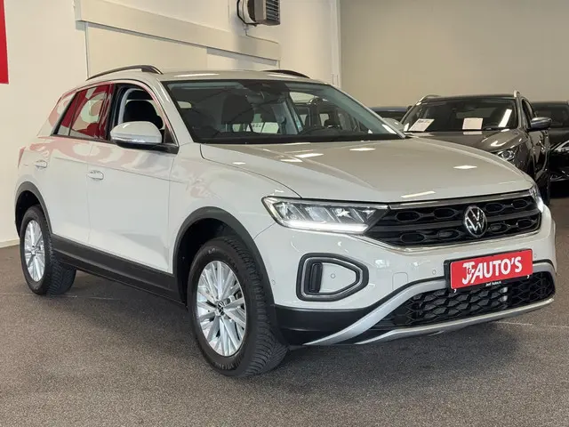 Volkswagen T-Roc 1.5 TSI Life 2022 Benzine 7