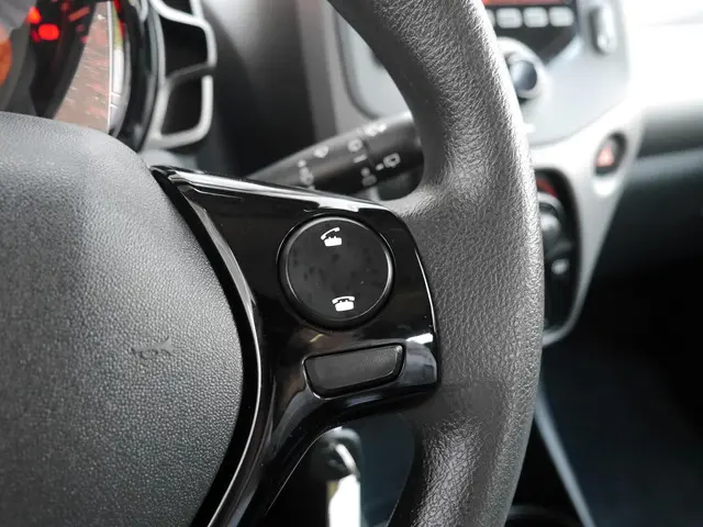Peugeot 108 1.0 e-VTi Active 2021 Benzine 19