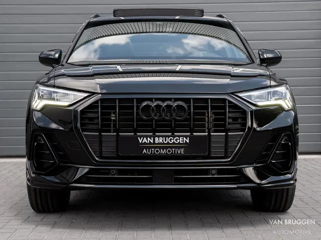 Audi Q3 45 TFSI E S-Line 2022 Hybride Benzine 6