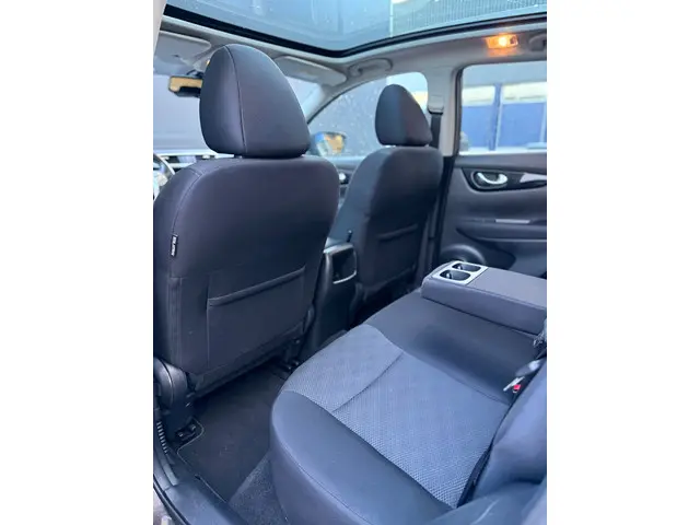 Nissan QASHQAI 1.2 N-Connecta Panorama 2017 Benzine 41