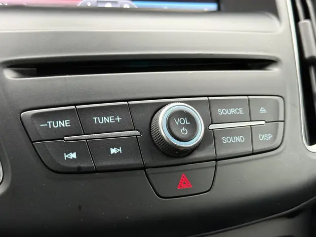 Ford Focus Wagon 1.0 First Edition 2015 Benzine 21