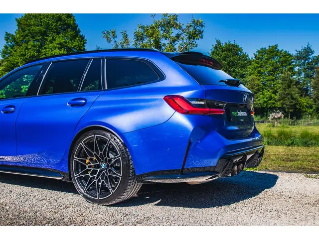 BMW M3 3-serie Touring xDrive Competition 2023 Benzine 91