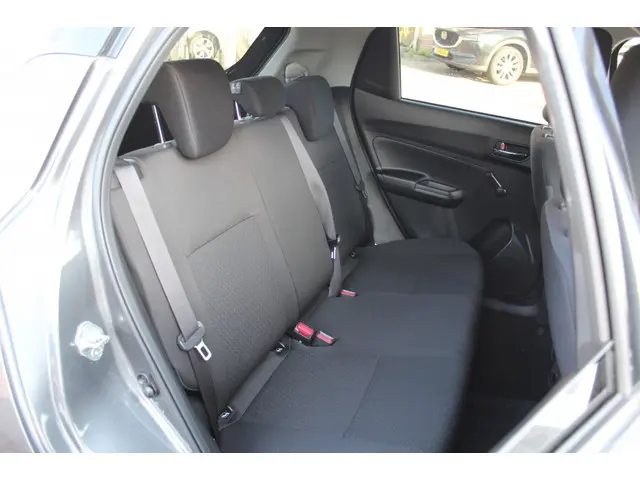 Suzuki Swift 1.2 Select SmartHybride Automaat 2022 Benzine 13