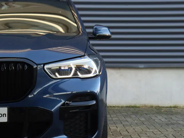 BMW X5 xDrive45e 2022 Hybride Benzine 42