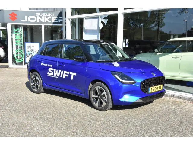 Suzuki Swift 1.2 Style Smart Hybrid 2024 Hybride Benzine 23