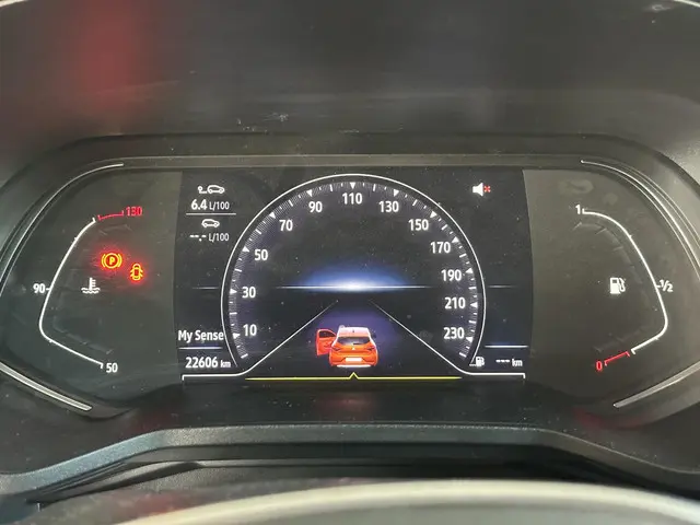 Renault Clio 1.0 TCe 90 Techno 2022 Benzine 4