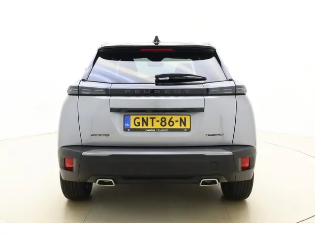 Peugeot 2008 1.2 Hybrid 136 GT 2024 Hybride Benzine 11