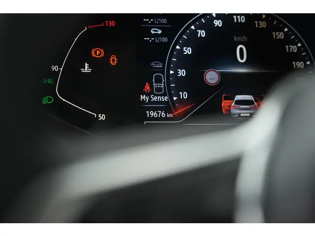 Renault Captur Mild Hybrid 140 EDC Techno 2023 Benzine 43