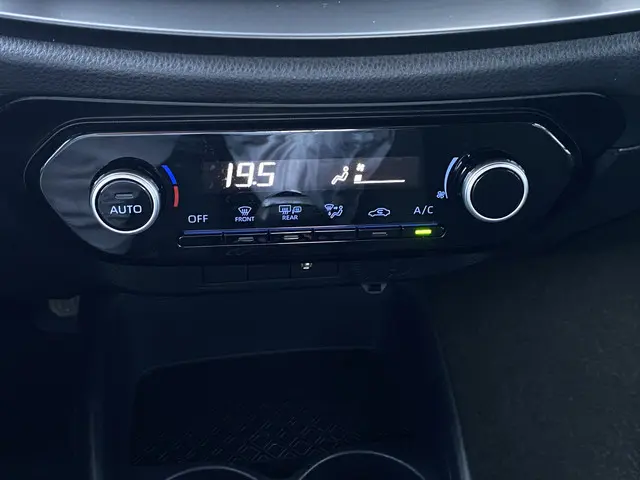 Toyota Aygo X 1.0 VVT-i MT first 2023 Benzine 16