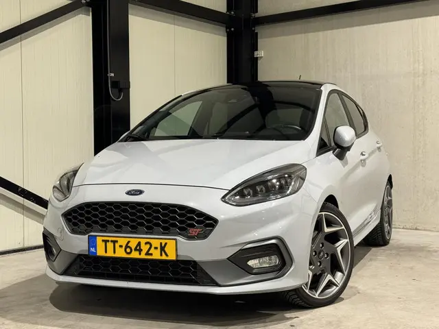 Ford Fiesta 1.5 EcoBoost ST-3 2018 Benzine 28