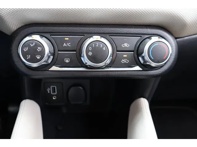 Nissan Micra 1.0 IG-T Acenta 2019 Benzine 27