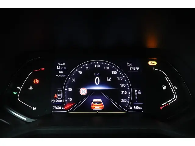 Renault Clio 1.3 TCe 130pk EDC Intens 2020 Benzine 4